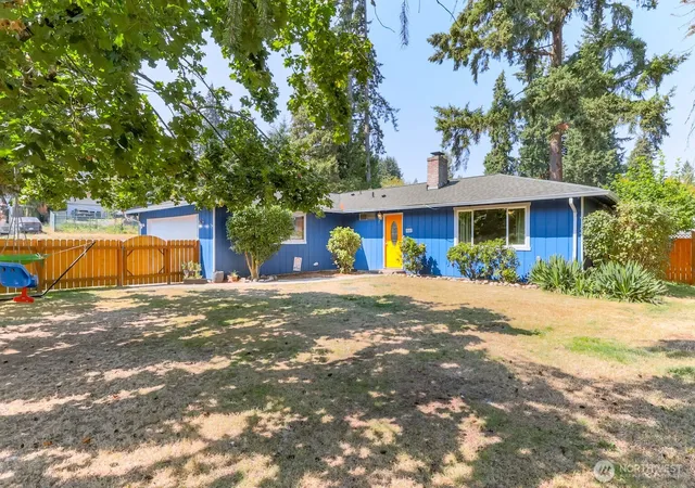Photo 3 of Single family home for sale at 7001 148th Street E, Puyallup, WA 98375 | MLS# NWM2571816 | Listing updated on 2026-09-25