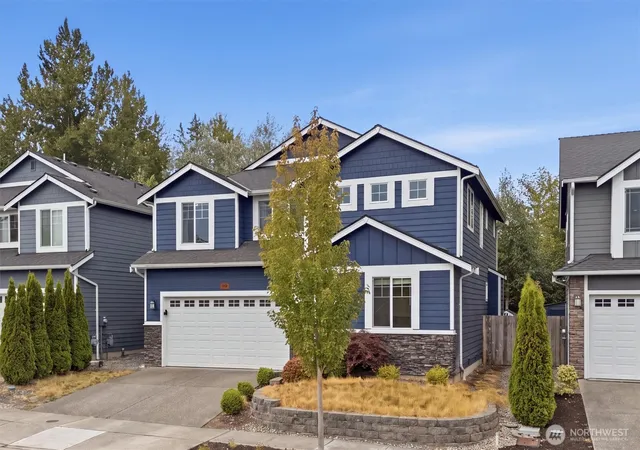 Photo 3 of Single family home for sale at 112 101st Avenue Se, Lake Stevens, WA 98258 | MLS# NWM2571823 | Listing updated on 2026-10-10