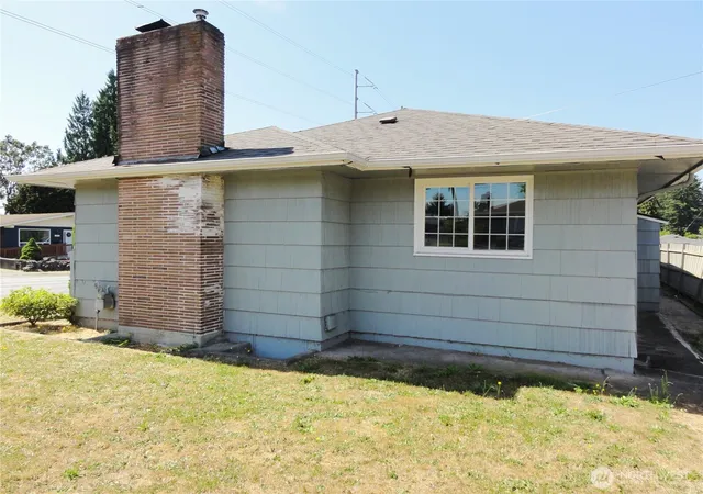 Photo 3 of Single family home for sale at 1101 S 72nd Street, Tacoma, WA 98408 | MLS# NWM2571826 | Listing updated on 2026-10-01