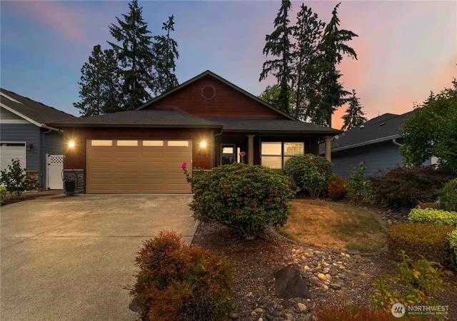 Photo 2 of Single family home for sale at 49 Willow Pointe Loop, Longview, WA 98632 | MLS# NWM2571829 | Listing updated on 2026-09-25