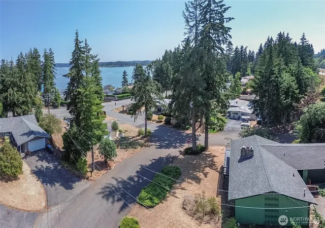 Photo 1 of Single family home for sale at 4577 Nw Dorado Ct, Bremerton, WA 98312 | MLS# NWM2571845 | Listing updated on 2026-10-12