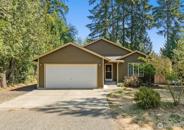 Photo 1 of Sale Pending at 90 E Park Loop, Shelton, WA 98584 | MLS# NWM2571846 | Listing updated on 2026-09-28