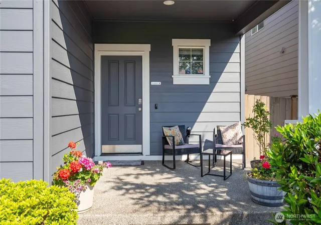 Photo 3 of Single family home for sale at 18313 73rd Ave Ct E, Puyallup, WA 98375 | MLS# NWM2571853 | Listing updated on 2026-09-26