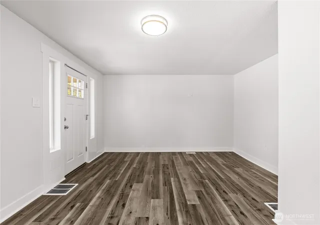 Photo 3 of Single family home for sale at 8823 S Yakima Ave, Tacoma, WA 98444 | MLS# NWM2571858 | Listing updated on 2026-09-25