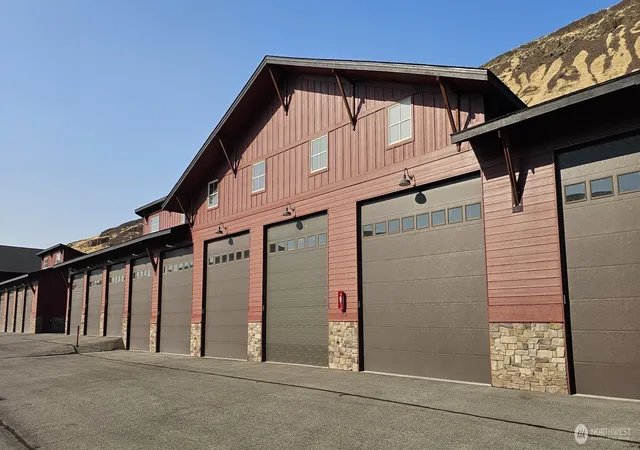 Condo for sale at 9532 Nw Ridgeview Dr #36, Quincy, WA 98848 | MLS# NWM2571883