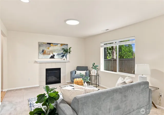 Photo 3 of Single family home for sale at 14015 4th Place W, Everett, WA 98208 | MLS# NWM2571885 | Listing updated on 2026-10-01