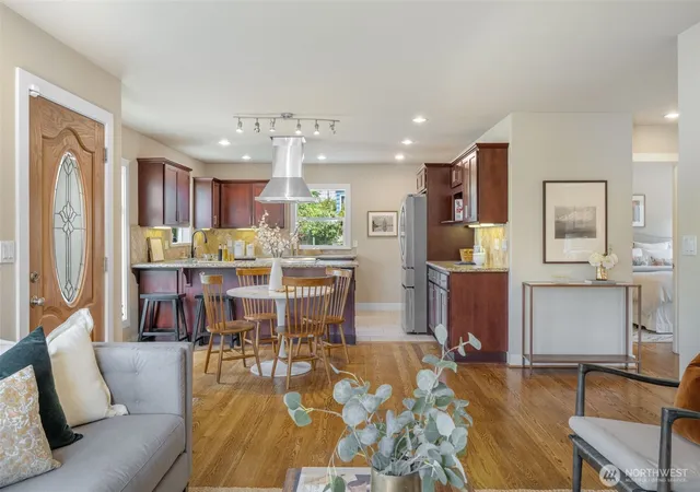 Photo 2 of Single family home for sale at 8804 5Th Ave Ne, Seattle, WA 98115 | MLS# NWM2571893 | Listing updated on 2026-09-30