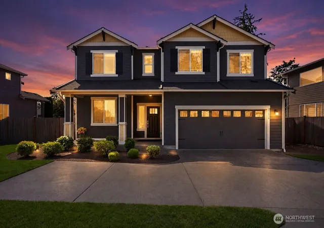 Photo 3 of Single family home for sale at 27816 153rd Place Se, Kent, WA 98042 | MLS# NWM2571904 | Listing updated on 2026-09-26