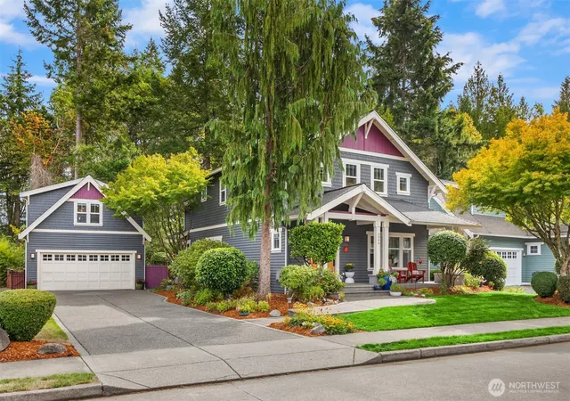 Photo 2 of Sale Pending at 8966 N Town Dr Ne, Bainbridge Island, WA 98110 | MLS# NWM2571962 | Listing updated on 2026-09-29