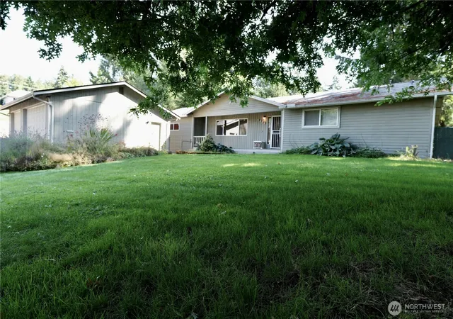 Photo 3 of Single family home for sale at 5204 53rd Street W, University Place, WA 98467 | MLS# NWM2571983 | Listing updated on 2026-09-25