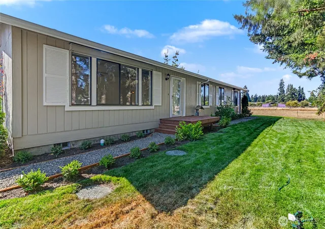 Photo 1 of Single family home for sale at 9418 180th Wy Sw, Rochester, WA 98579 | MLS# NWM2571994 | Listing updated on 2026-09-25
