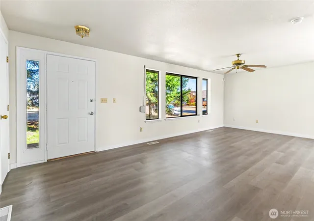 Photo 3 of Single family home for sale at 9418 180th Wy Sw, Rochester, WA 98579 | MLS# NWM2571994 | Listing updated on 2026-09-25