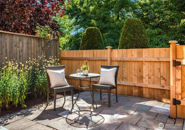 Photo 3 of Sale Pending at 2340 44Th Ave Sw #C, Seattle, WA 98116 | MLS# NWM2571999 | Listing updated on 2026-09-26