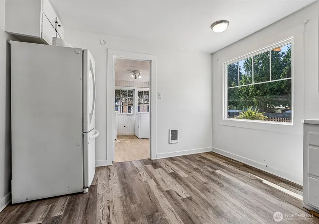 Photo 3 of Single family home for sale at 6925 52nd Avenue W, University Place, WA 98467 | MLS# NWM2572005 | Listing updated on 2026-09-24