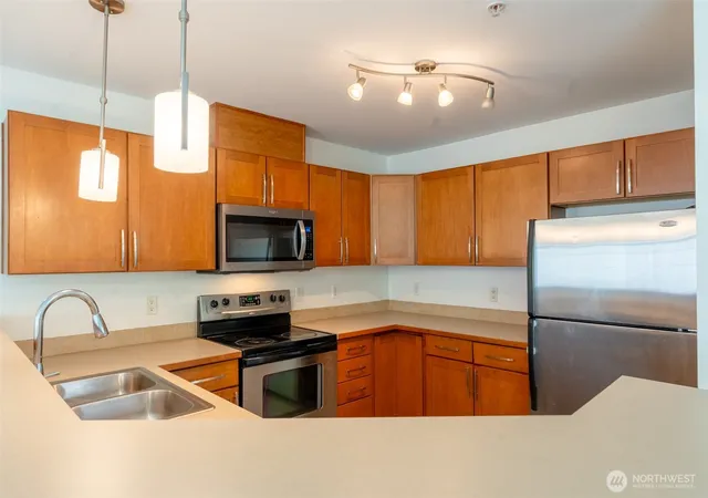 Photo 4 of Condo for sale at 4050 S 212th Court #B, Sea Tac, WA 98198 | MLS# NWM2572012 | Listing updated on 2026-09-25