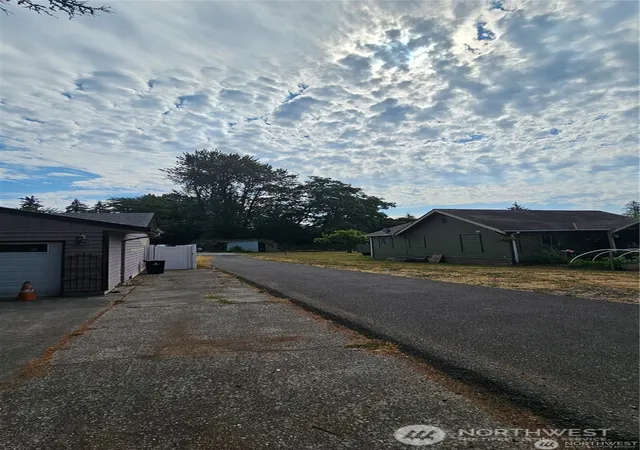 Photo 2 of Single family home for sale at 18534 Stone Ave N, Shoreline, WA 98133 | MLS# NWM2572019 | Listing updated on 2026-09-25
