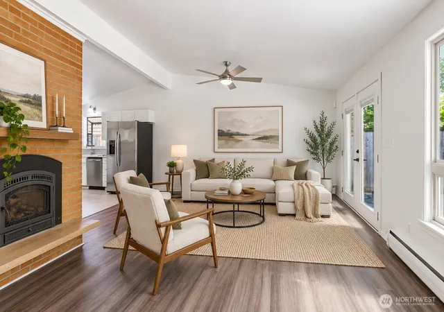 Photo 4 of Single family home for sale at 157 SW 313th Street, Federal Way, WA 98023 | MLS# NWM2572041 | Listing updated on 2026-09-25