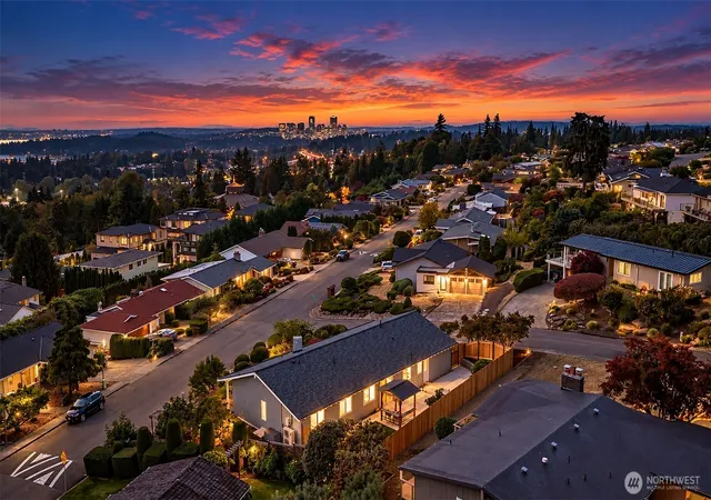 Photo 2 of Sale Pending at 4600 132nd Avenue Se, Bellevue, WA 98006 | MLS# NWM2572055 | Listing updated on 2026-09-25