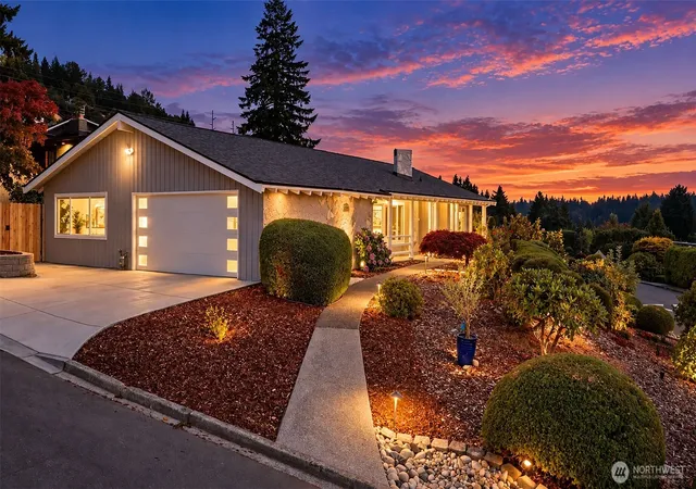 Photo 4 of Sale Pending at 4600 132nd Avenue SE, Bellevue, WA 98006 | MLS# NWM2572055 | Listing updated on 2026-09-25