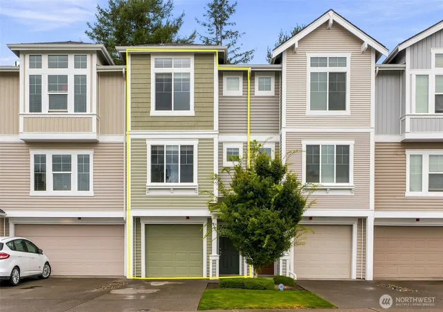 Condo for sale at 5385 34th Street E, Fife, WA 98424 | MLS# NWM2572056