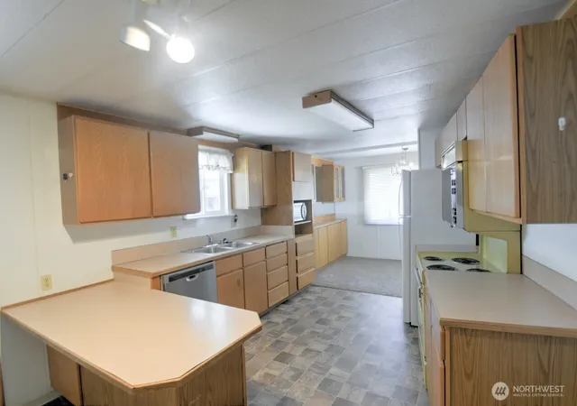 Photo 2 of Manufactured home for sale at 1841 Trosper Rd Sw #2, Tumwater, WA 98512 | MLS# NWM2572061 | Listing updated on 2026-09-25