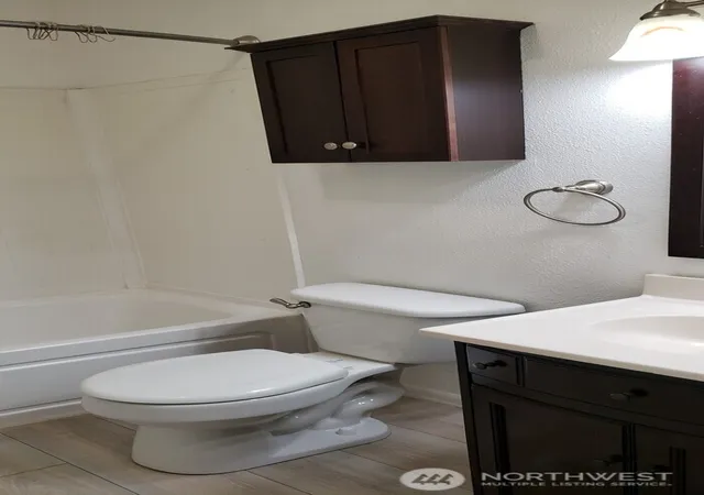 Photo 6 of Manufactured home for sale at 16119 Pollack Dr Nw, Lakebay, WA 98349 | MLS# NWM2572115 | Listing updated on 2026-09-25
