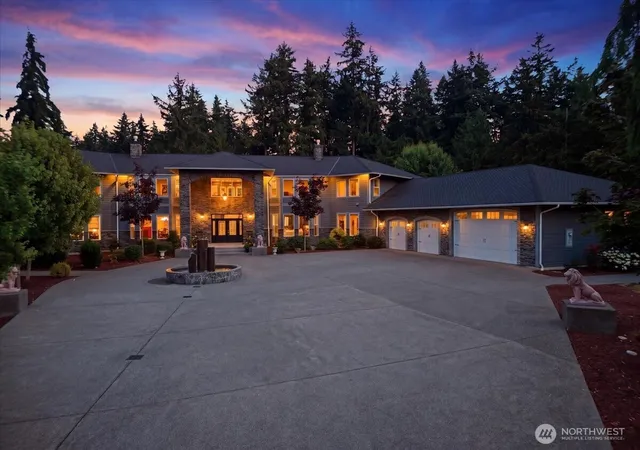Photo 2 of Single family home for sale at 6207 184th Avenue E, Bonney Lake, WA 98391 | MLS# NWM2572146 | Listing updated on 2026-10-20