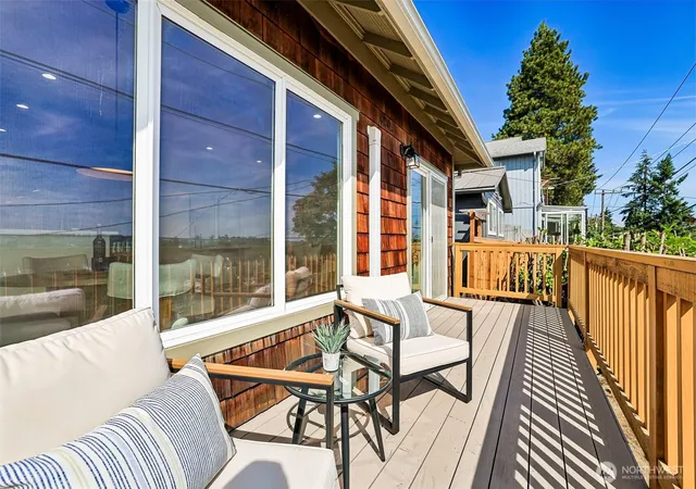 Photo 2 of Single family home for sale at 4205 34th Avenue S, Seattle, WA 98118 | MLS# NWM2572152 | Listing updated on 2026-09-28
