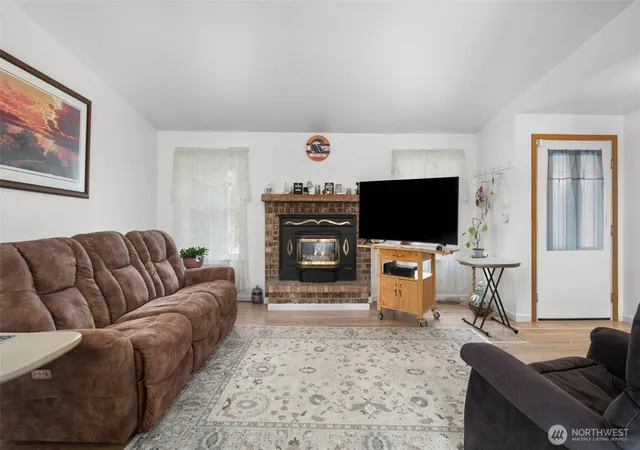 Photo 4 of Single family home for sale at 20608 116Th Street Ct E, Bonney Lake, WA 98391 | MLS# NWM2572155 | Listing updated on 2026-10-02