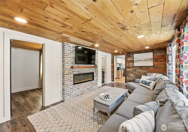 Photo 3 of Single family home for sale at 5552 Campbell Rd, Peshastin, WA 98847 | MLS# NWM2572168 | Listing updated on 2026-09-25