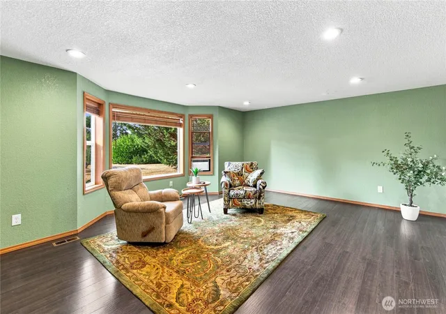 Photo 4 of Single family home for sale at 4114 Indian Summer Dr SE, Olympia, WA 98513 | MLS# NWM2572169 | Listing updated on 2026-10-01