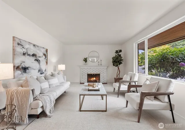 Photo 3 of Single family home for sale at 1007 174th Avenue NE, Bellevue, WA 98008 | MLS# NWM2572197 | Listing updated on 2026-09-25