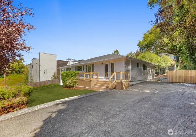 Photo 3 of Single family home for sale at 1510 Bradner Pl S, Seattle, WA 98144 | MLS# NWM2572204 | Listing updated on 2026-09-26