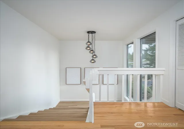 Photo 3 of Sale Pending at 3715 81st Ave Se, Mercer Island, WA 98040 | MLS# NWM2572220 | Listing updated on 2026-09-25