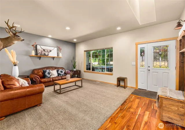 Photo 3 of Single family home for sale at 8522 Charmont Ln Sw, Olympia, WA 98512 | MLS# NWM2572228 | Listing updated on 2026-09-22