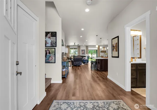 Photo 4 of Single family home for sale at 16735 Handicap Ln SE, Warden, WA 98857 | MLS# NWM2572231 | Listing updated on 2026-09-25