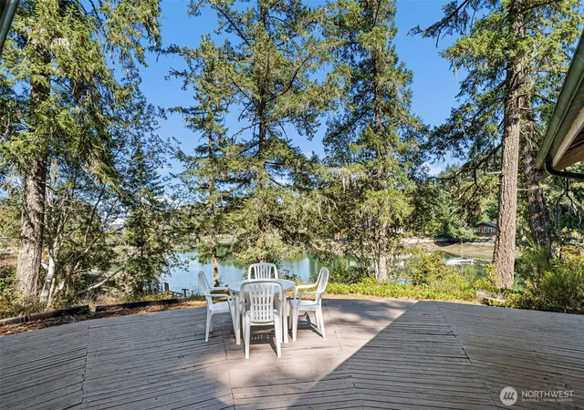 Photo 4 of Single family home for sale at 150 E Haskell Hill Rd, Shelton, WA 98584 | MLS# NWM2572233 | Listing updated on 2026-09-25