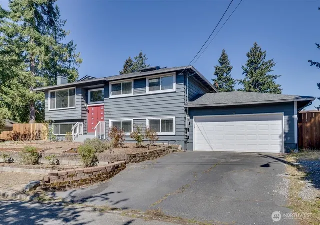 Photo 3 of Single family home for sale at 4410 S 292nd Street, Auburn, WA 98001 | MLS# NWM2572234 | Listing updated on 2026-09-19