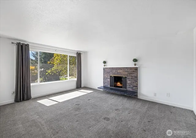 Photo 3 of Single family home for sale at 4410 S 292nd Street, Auburn, WA 98001 | MLS# NWM2572234 | Listing updated on 2026-09-19