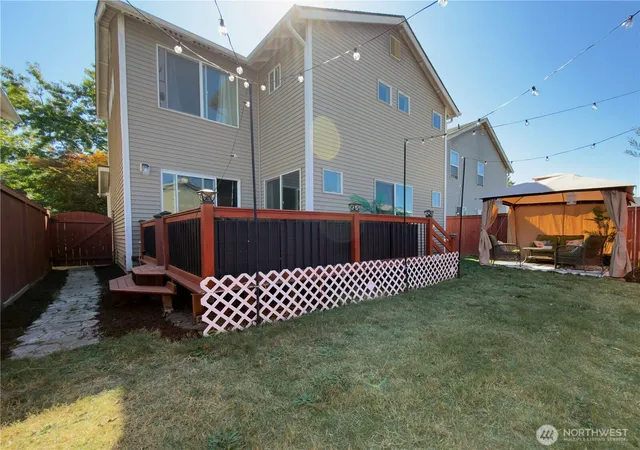Photo 1 of Single family home for sale at 1823 E 43rd Street, Tacoma, WA 98404 | MLS# NWM2572247 | Listing updated on 2026-09-30