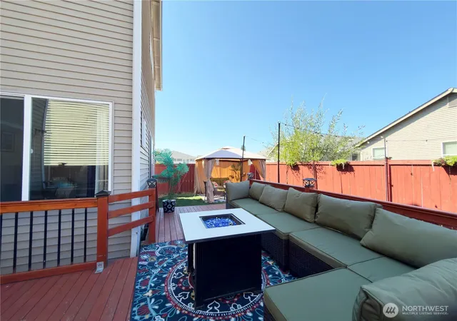 Photo 3 of Single family home for sale at 1823 E 43rd Street, Tacoma, WA 98404 | MLS# NWM2572247 | Listing updated on 2026-09-30