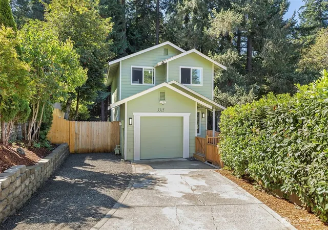 Photo 1 of Sale Pending at 3315 1st St, Bremerton, WA 98312 | MLS# NWM2572253 | Listing updated on 2026-09-26