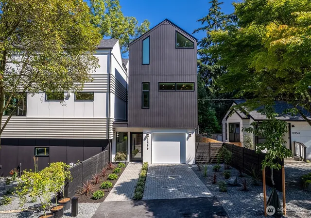 Photo 17 of Single family home for sale at 12056 20Th Ave Ne, Seattle, WA 98125 | MLS# NWM2572259 | Listing updated on 2026-10-22