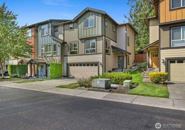Photo 1 of Townhouse for sale at 16504 1st Drive Se, Bothell, WA 98012 | MLS# NWM2572276 | Listing updated on 2026-09-25