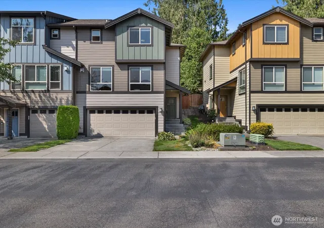 Photo 2 of Townhouse for sale at 16504 1st Drive Se, Bothell, WA 98012 | MLS# NWM2572276 | Listing updated on 2026-09-25