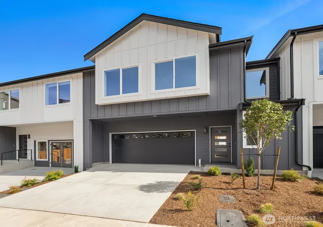 Photo 2 of Townhouse for sale at 5814 Lowell Larimer Rd A2 #A2, Everett, WA 98208 | MLS# NWM2572279 | Listing updated on 2026-10-11
