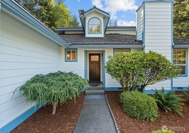 Photo 3 of Single family home for sale at 5750 Troon Ave Sw, Port Orchard, WA 98367 | MLS# NWM2572303 | Listing updated on 2026-09-25