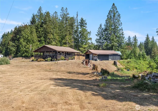 Manufactured home for sale at 111 Jaybird Ln, Brinnon, WA 98320 | MLS# NWM2572325