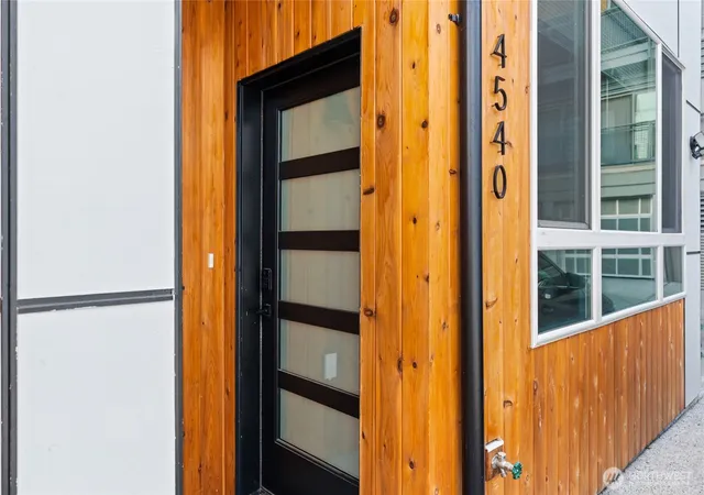 Photo 3 of Townhouse for sale at 4540 40Th Ave Sw, Seattle, WA 98116 | MLS# NWM2572346 | Listing updated on 2026-09-25