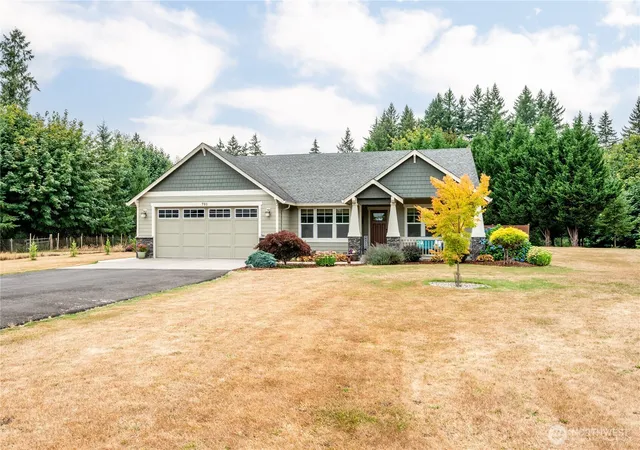 Photo 2 of Sale Pending at 701 Ph 10, Castle Rock, WA 98611 | MLS# NWM2572351 | Listing updated on 2026-09-25